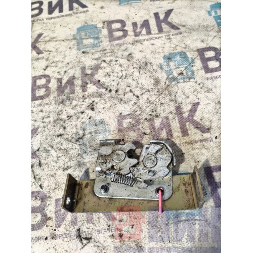 Замок инструментального ящика DAF 105 XF 943408 RH (194)-1