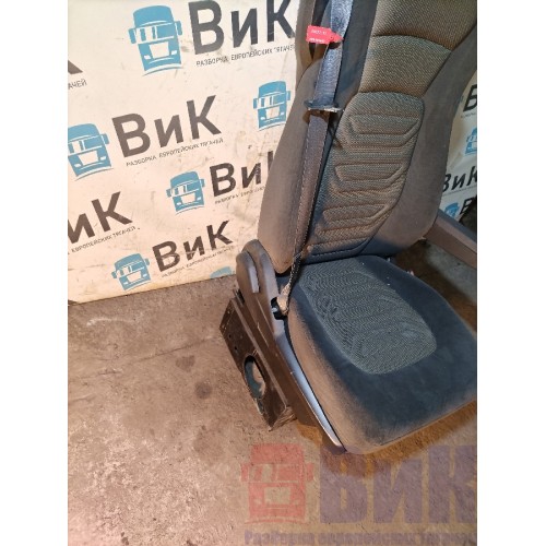 Сиденье пассажирское DAF 105 XF 943408 табуретка (142)-3