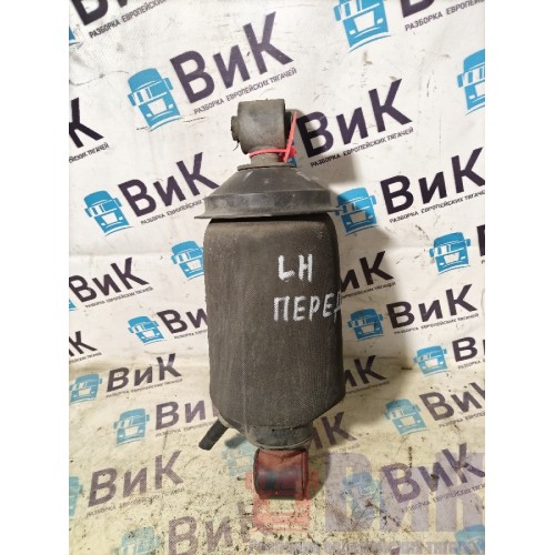 Подушка под кабину DAF 106 XF 181944 передняя LH (136)