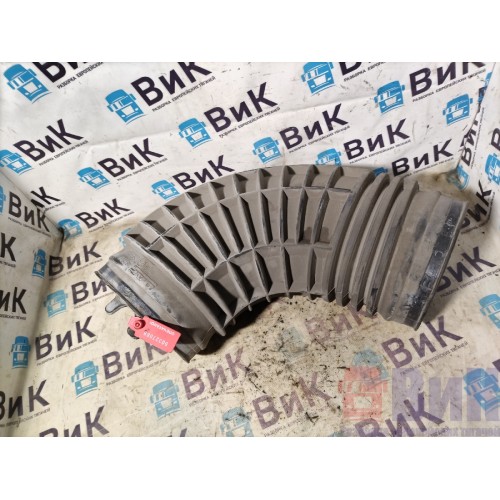 Патрубок воздушного фильтра DAF 106 XF 181944 резиновый (068)