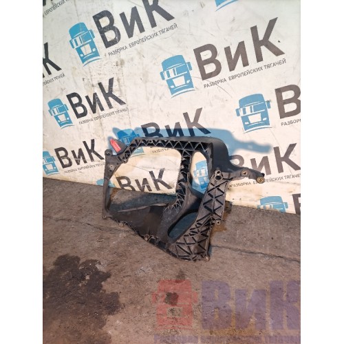 Кронштейн фары DAF 106 XF 181944 LH (042)