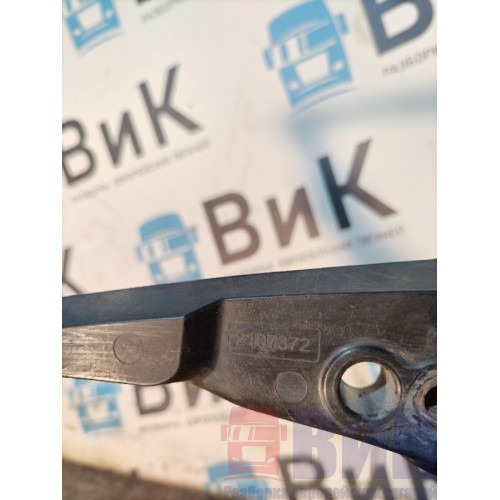 Кронштейн фары DAF 106 XF 181944 LH (042)-1