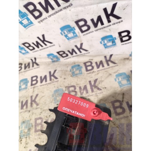 Блок управления бортовой сети DAF 106 XF 181944 передний (009)-3