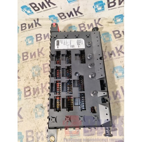 Блок предохранителей DAF 106 181944 в сборе (980)-2