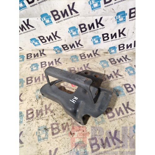 Кронштейн бампера DAF 106 181944 RH (949)