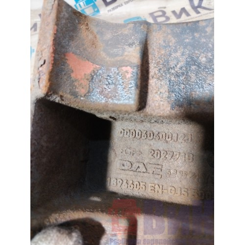 Проставка под стремянки DAF 106 181944 задняя (922)-1