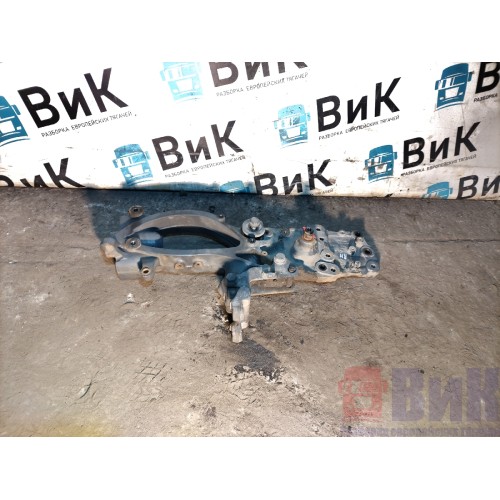 Кронштейн буксировочного крюка DAF 106 181944 RH (909)