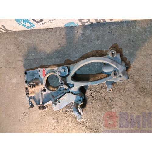 Кронштейн буксировочного крюка DAF 106 181944 LH (908)-2