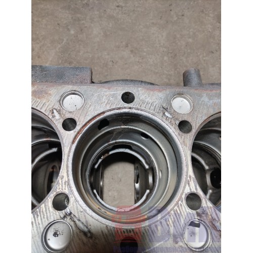 Блок цилиндров двигателя MAN TGX 061924 D2676 LF26 (767)-7