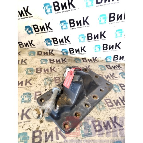 Кронштейн V-образной тяги Volvo FH 4 727184 (741)-1