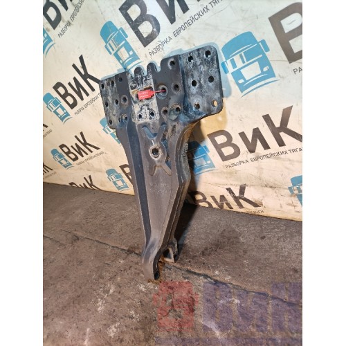 Кронштейн реактивной тяги (бугель) Volvo FH 4 727184 LH (653)-2