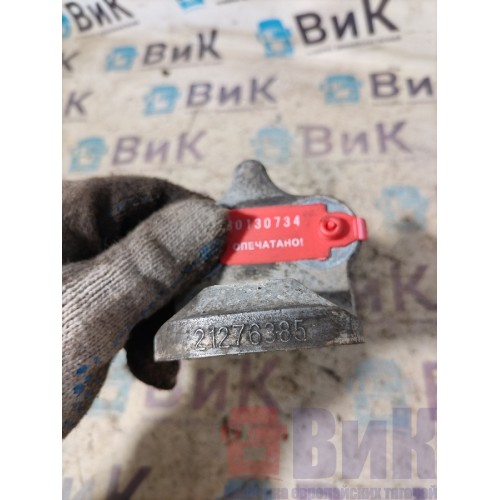 Кронштейн задней пневмоподушки Volvo FH 4 727184 (734)-1