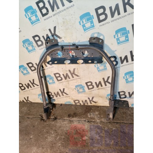 Кронштейн розеток Volvo FH 4 727184 (667)-2