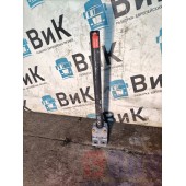 Кронштейн полукрыла (труба) Volvo FH 4 727184 задний передний (572)