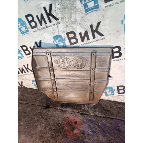 Накладка на глушитель Volvo FH 4 727184 верхняя (676)-1