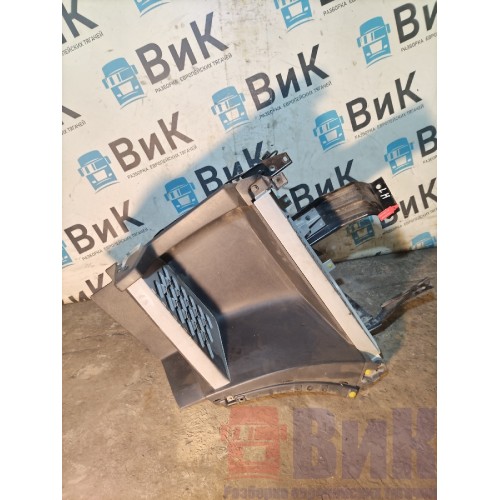 Подножка основная Volvo FH 4 727184 LH (519)