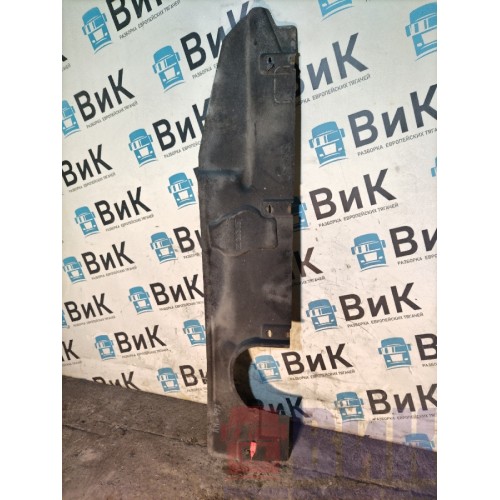 Пыльник двигателя Renault T 018688 RH (493)