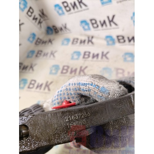 Рокер впускной Volvo FH 4 727184 D13K (543)-1