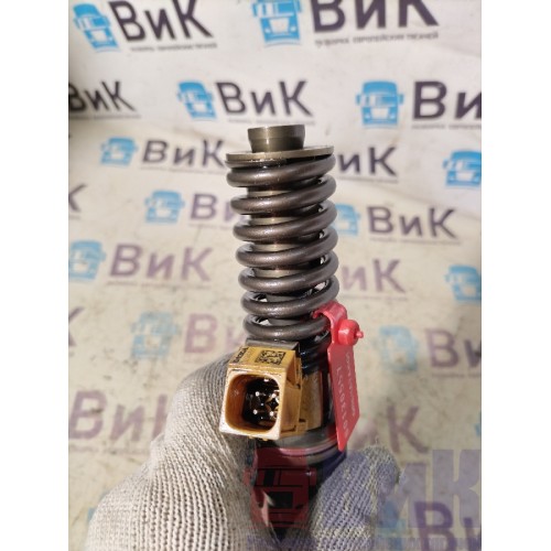 Форсунка топливная электрическая Volvo FH 4 727184 D13K (557)-3