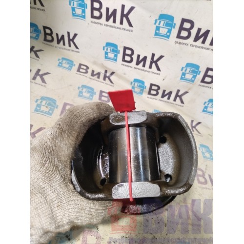 Поршень Volvo FH 4 727184 D13K (470)-1