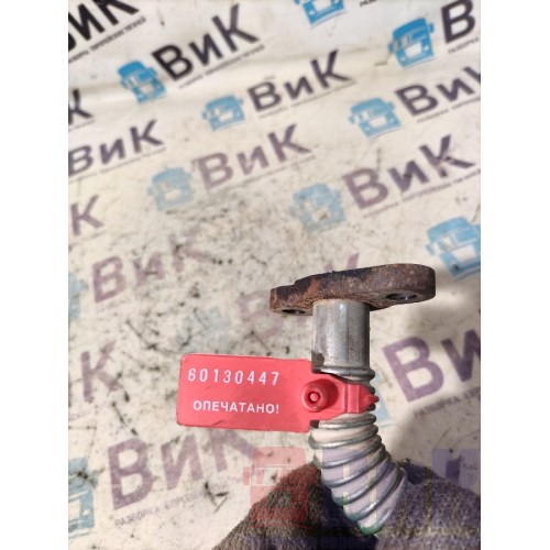 Трубка слива масла с турбины Volvo FH 4 727184 D13K (447)-2