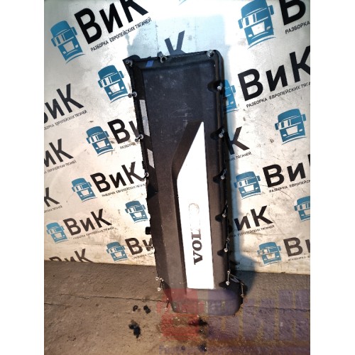 Крышка клапанная Volvo FH 4 727184 D13K (374)