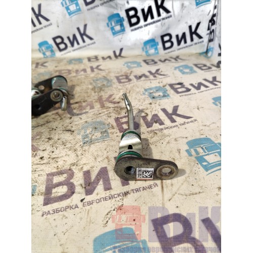 Форсунка масляная DAF 106 (331)*-8