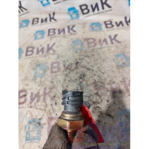 Датчик давления масла DAF 106 181944 не ориг. (317)-3