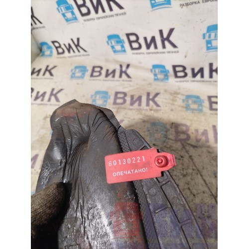 Шумоизоляция двигателя DAF 106 181944 (221)-1