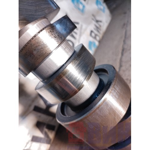 Распредвал DAF 106 181944 с деф. (208)-14