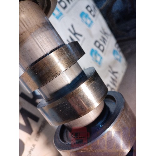 Распредвал DAF 106 181944 с деф. (208)-15