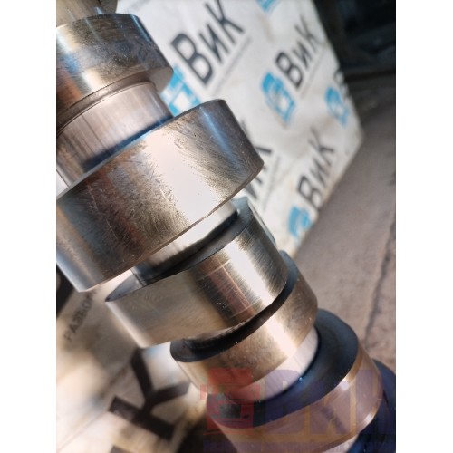 Распредвал DAF 106 181944 с деф. (208)-5