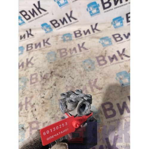 Клапан электромагнитный (соленоид) Volvo FH12 214752 (253)-1