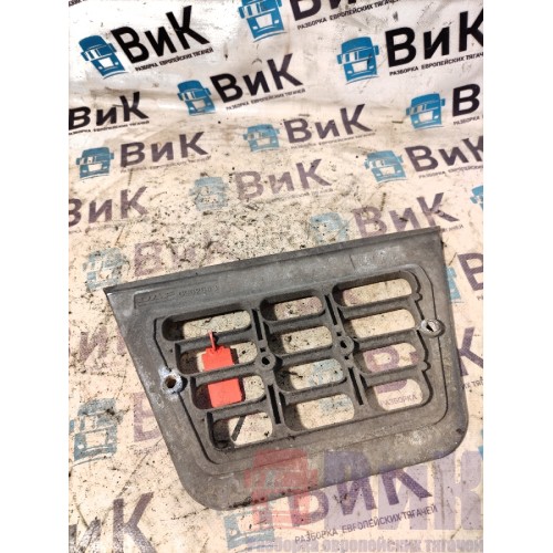 Накладка на нижнюю подножку DAF 105 003323 (016)-2