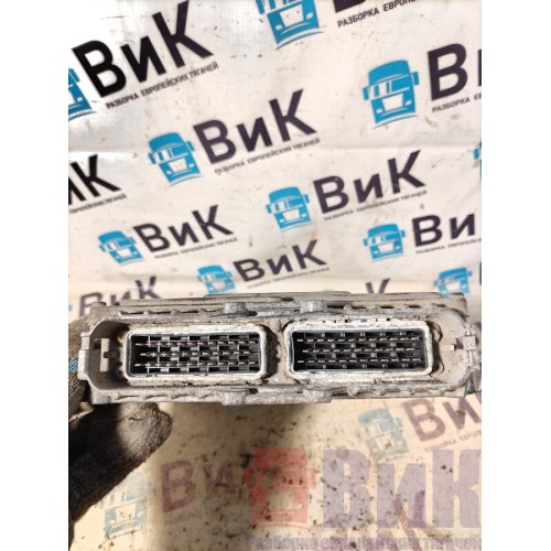 Блок управления двигателем DAF 95 577947 деф.крепления (826)-1