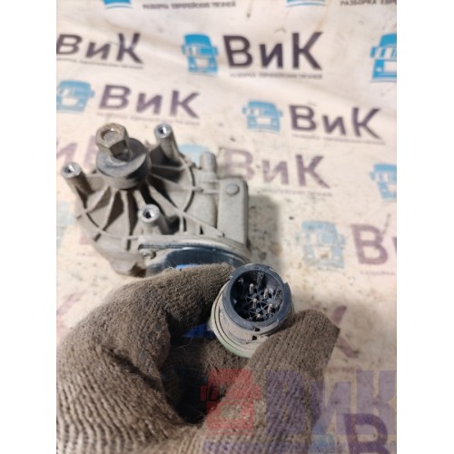 Моторчик стеклоочистителя Volvo FM 651145 (257)-2