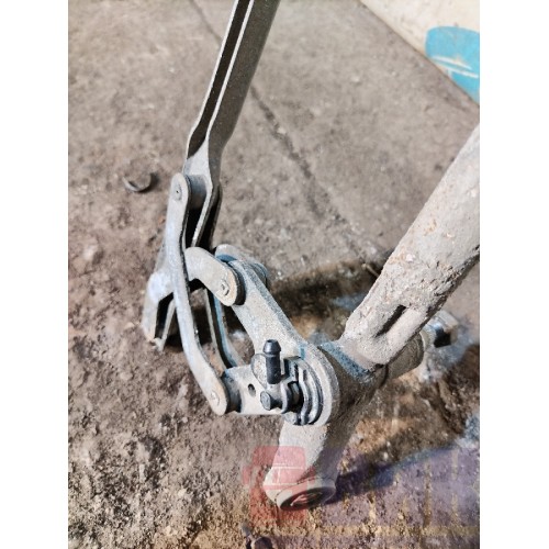 Трапеция дворников Volvo FM 651145 (750)-3