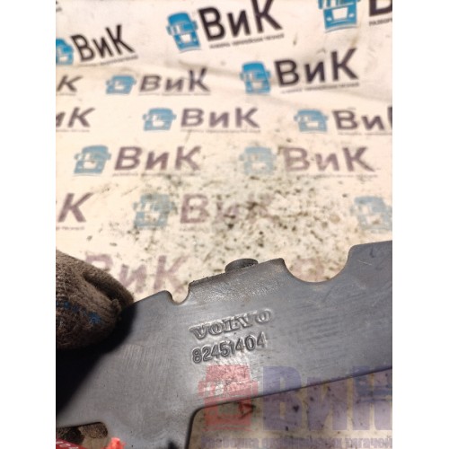 Кронштейн солнцезащитного козырька Volvo FM 651145 с деф. (727)-1