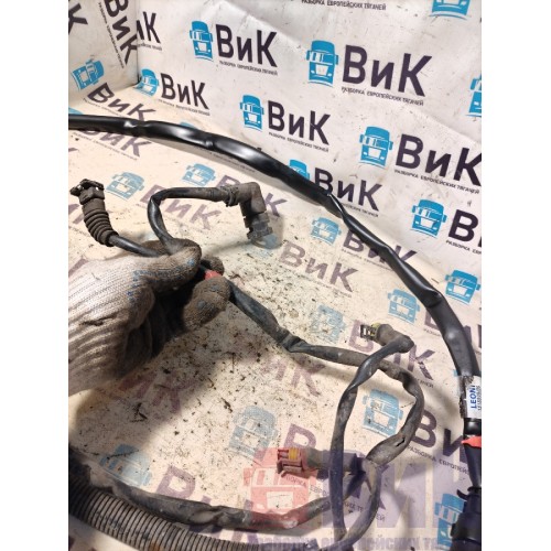 Проводка фары DAF 105 943531 LH (715)-3