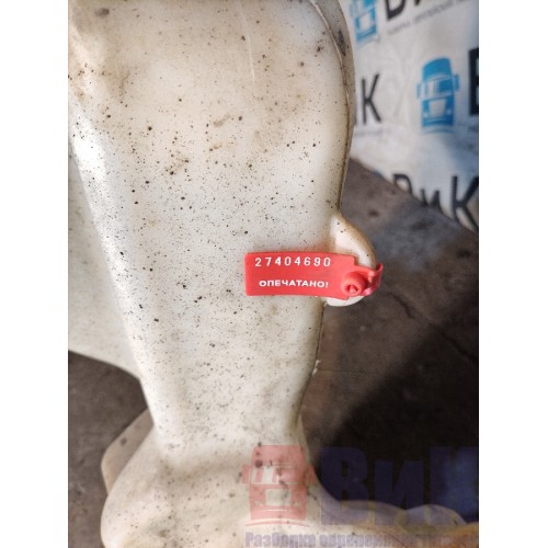 Бачок омывателя с горловиной Volvo FH12 214752 (690)-2