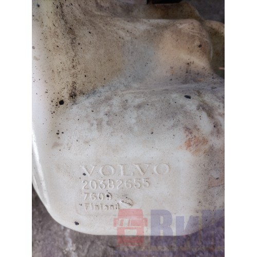 Бачок омывателя с горловиной Volvo FH12 214752 (690)-3