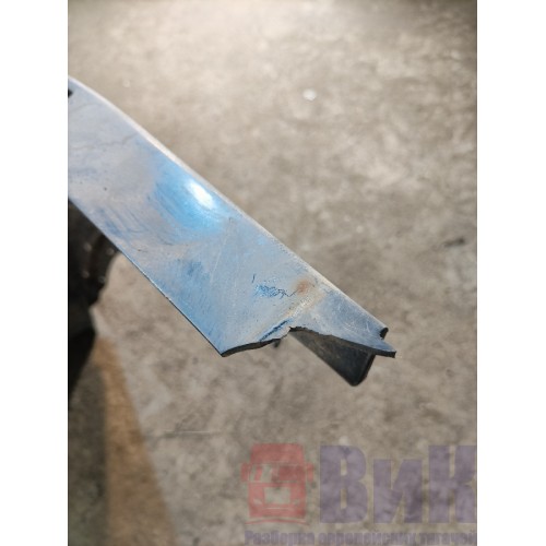 Подножка основная Volvo FH12 214752 RH с деф. (677)-4