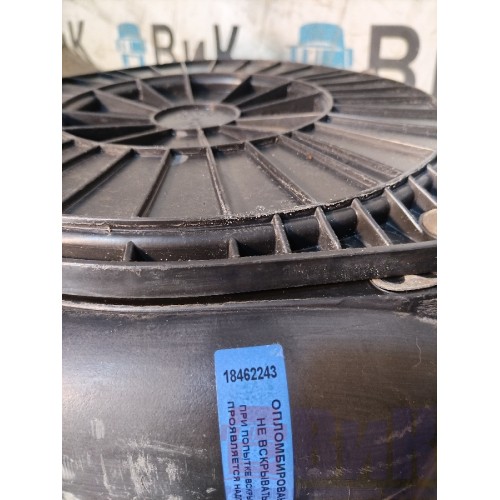 Корпус воздушного фильтра Volvo FM 651145 (243)-3