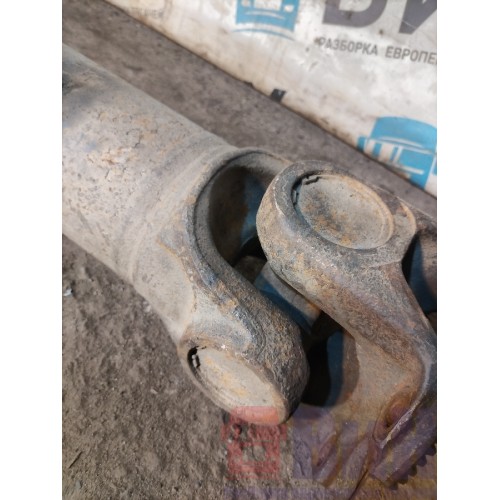 Карданный вал Volvo FM 651145 182/126 крестовины под замену (642)-3