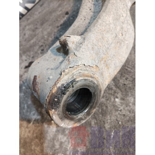 Балка переднего моста Volvo FM 651145 (640)-4