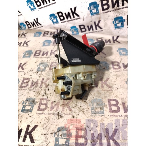 Кран ручного тормоза Volvo FH12 214752 (626)-6