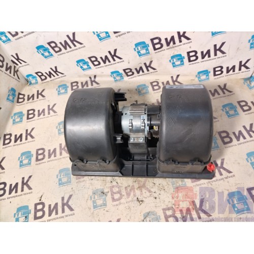 Моторчик отопителя (печки) Volvo FH12 214752 (624)