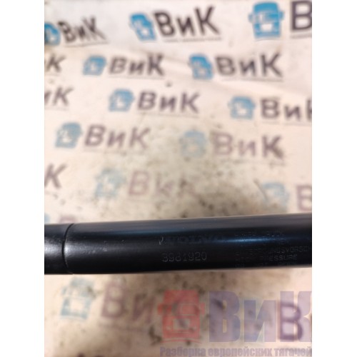 Газовый упор крышки инструментального ящика Volvo FH12 214752 (599)-2