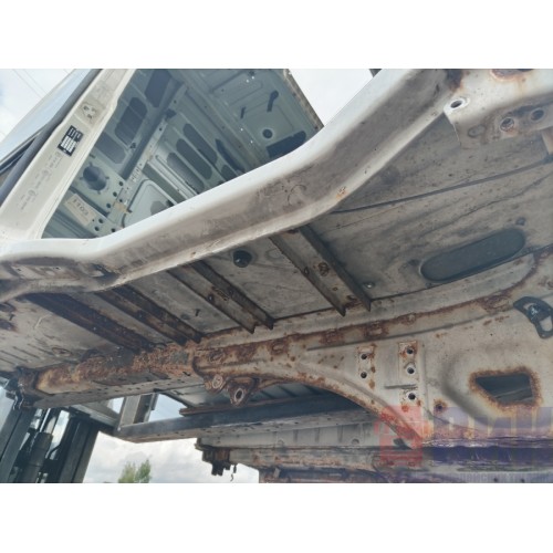 Каркас кабины Volvo FH12 214752 ржавый (574)-8