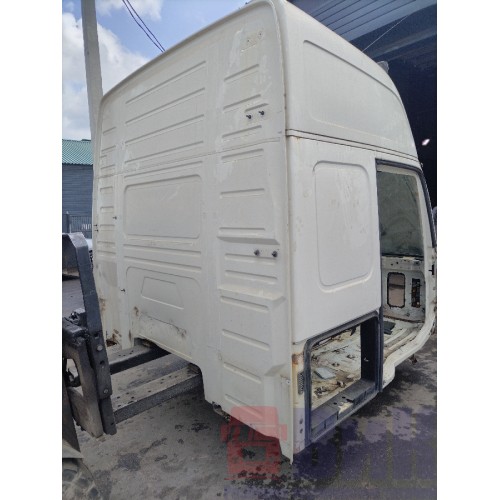 Каркас кабины Volvo FH12 214752 ржавый (574)-18